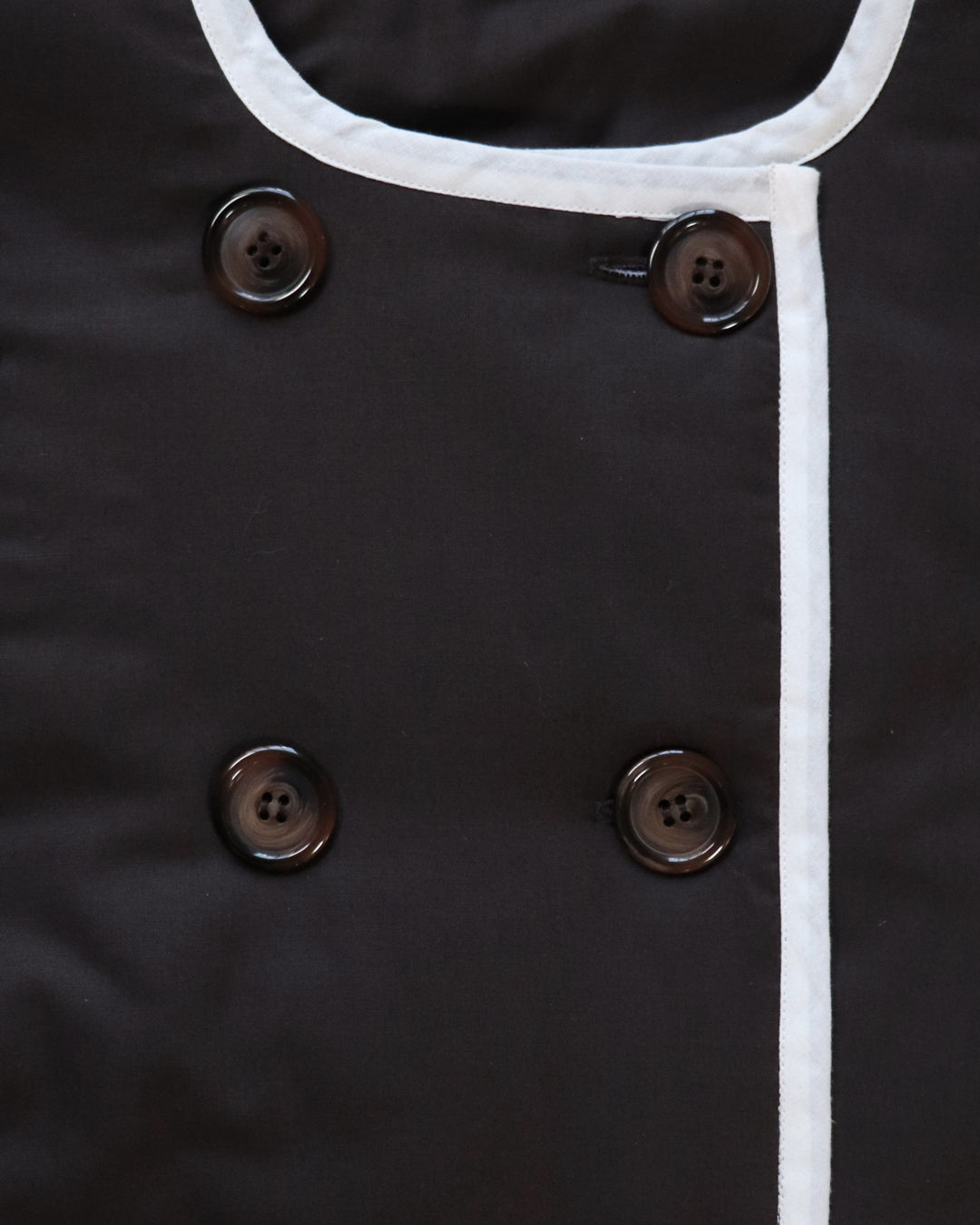 Veste Archives